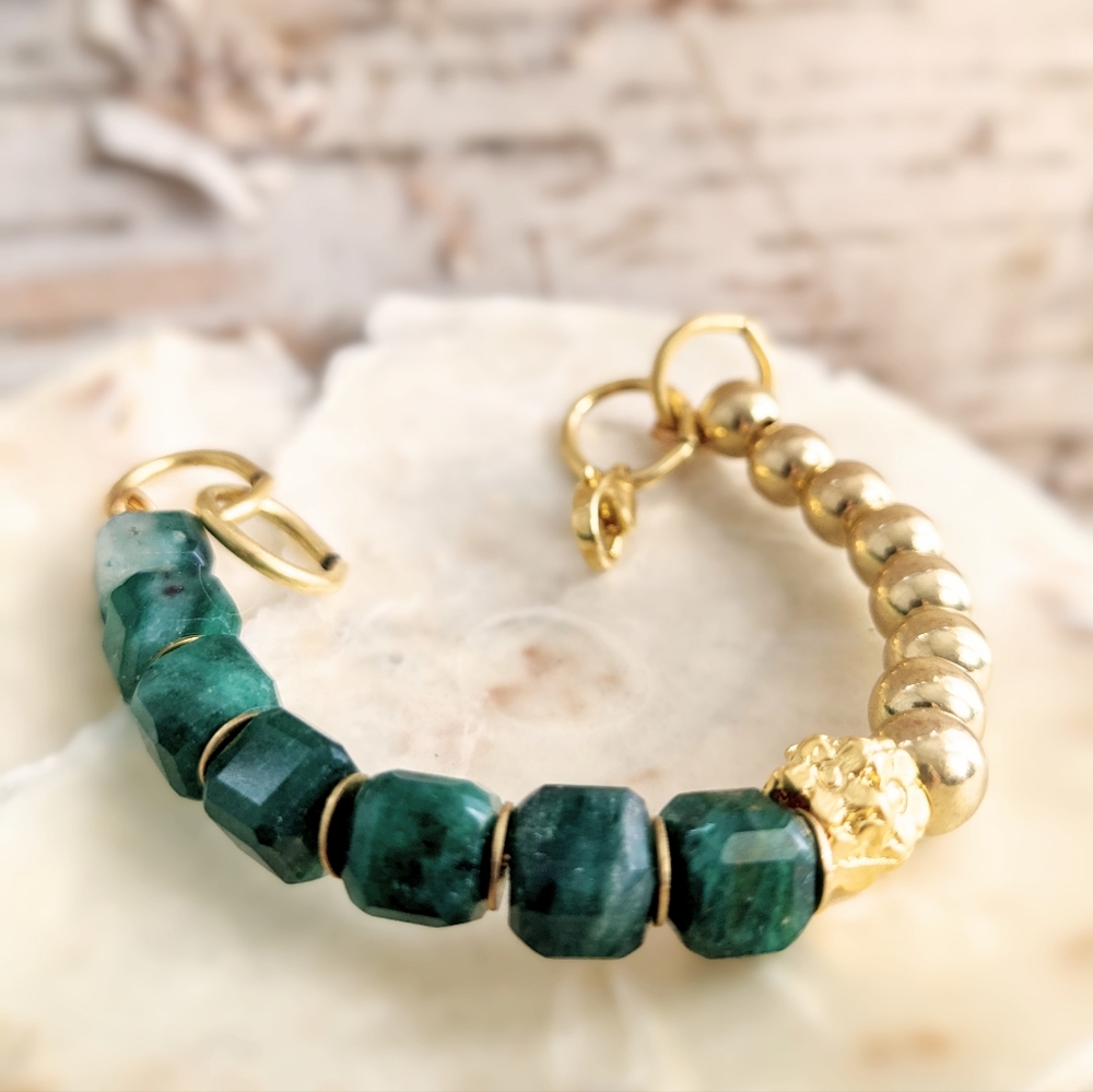 Natural Emerald Cube  Nugget & Gold Beads In Asymmetrical Half And Half Bracelet